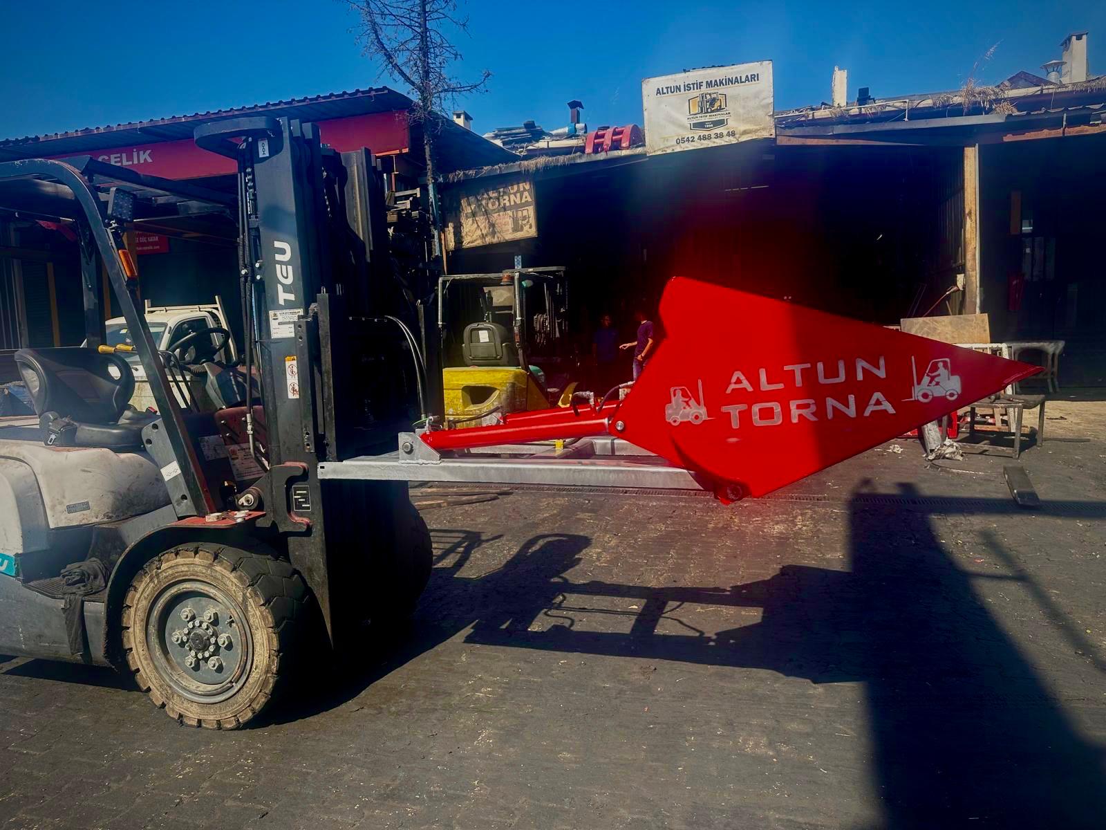Forklift Ataşman Üretimi ve Montajı
