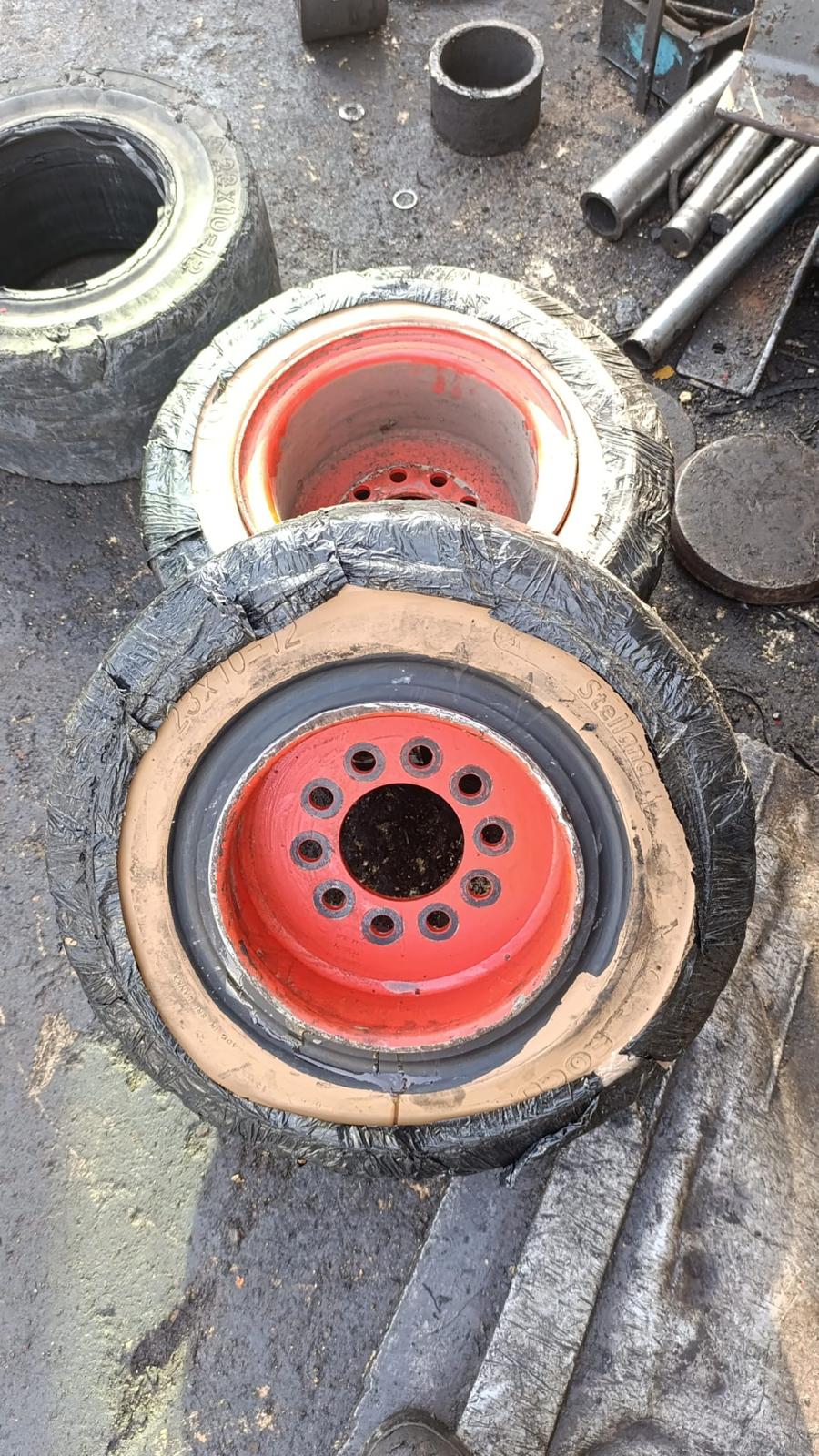 Forklift Lastik Pres ve Satış